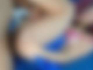scarletthott69's Live Sex Cam Show