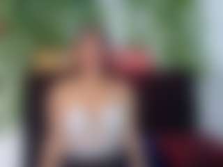 scarletthott69's Live Sex Cam Show