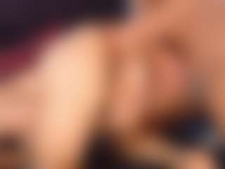 scarletthott69's Live Sex Cam Show