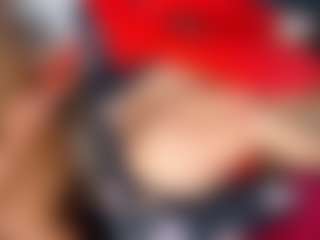 scarletthott69's Live Sex Cam Show