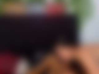 scarletthott69's Live Sex Cam Show