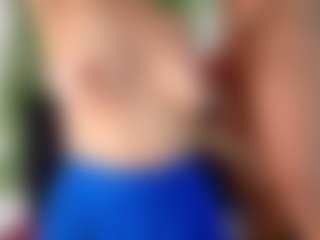 scarletthott69's Live Sex Cam Show