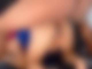 scarletthott69's Live Sex Cam Show