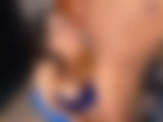 scarletthott69's Live Sex Cam Show