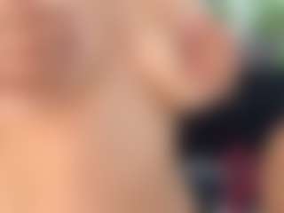 Live cam show with scarletthott69 - Squirt on Hubzter Live