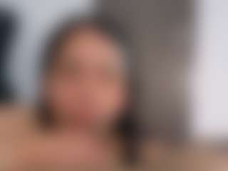 scarletthott69's Live Sex Cam Show
