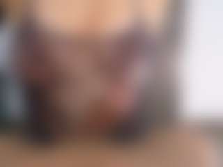 scarletthott69's Live Sex Cam Show