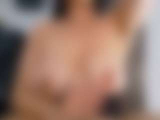 scarletthott69's Live Sex Cam Show