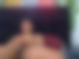 scarletthott69's Live Sex Cam Show
