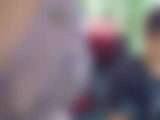 scarletthott69's Live Sex Cam Show