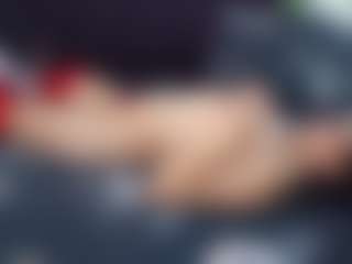 scarletthott69's Live Sex Cam Show
