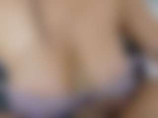 scarletthott69's Live Sex Cam Show