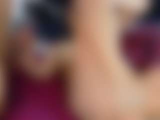 scarletthott69's Live Sex Cam Show