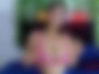 scarletthott69's Live Sex Cam Show