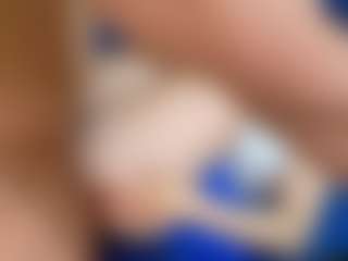 scarletthott69's Live Sex Cam Show