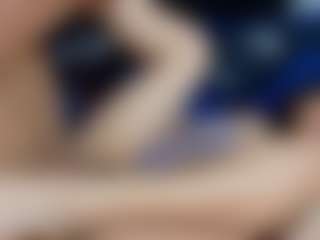 scarletthott69's Live Sex Cam Show