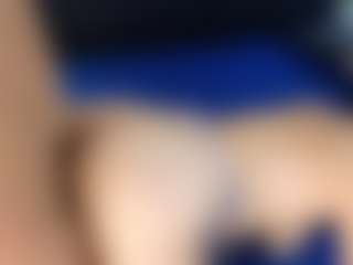 scarletthott69's Live Sex Cam Show
