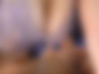 scarletthott69's Live Sex Cam Show