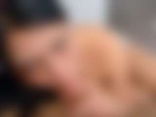 scarletthott69's Live Sex Cam Show