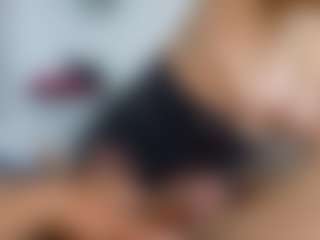 scarletthott69's Live Sex Cam Show