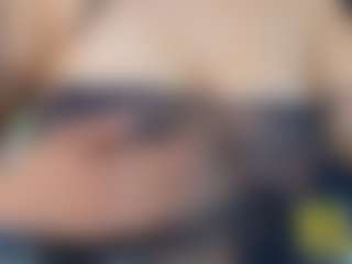 scarletthott69's Live Sex Cam Show