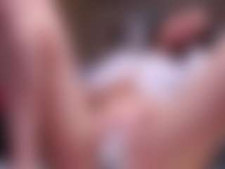 Live cam show with Sofia - Public Brown Hair on Camsoda