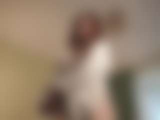 Live cam show with Sofia - Upskirt on sexylive.show
