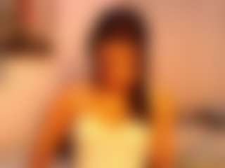 Live cam show with Alana-Limaa - New Hairy Pussy on Dare Cams