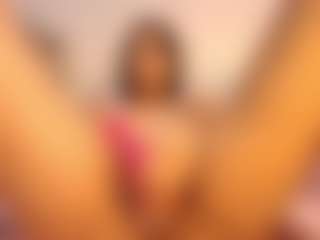 Alana-Limaa's Live Sex Cam Show