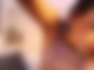Live cam show with Alana-Limaa - Hairy Pussy on Cam Slut