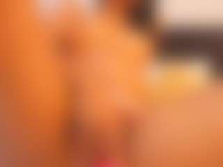 Alana-Limaa's Live Sex Cam Show