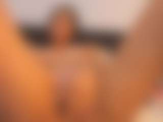 Alana-Limaa's Live Sex Cam Show