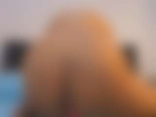 Live cam show with Alana-Limaa - Full Nudity on Camsoda