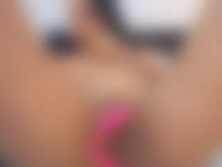 Live cam show with Alana-Limaa - Hairy Pussy on anonymated.com