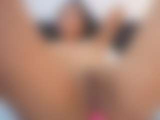 Live cam show with Alana-Limaa - Camel Toe on fuck-show.com
