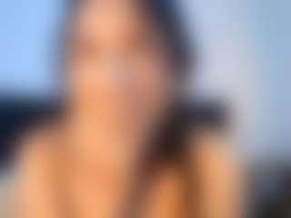 Live cam show with Alana-Limaa - Skinny on milfzrlive.com