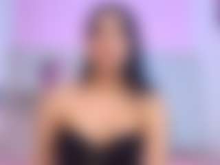 Live cam show with Alana-Limaa - Facial on Camsoda