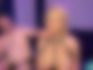 AshiaVossen's Live Sex Cam Show
