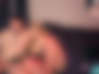 AshiaVossen's Live Sex Cam Show