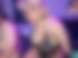 AshiaVossen's Live Sex Cam Show