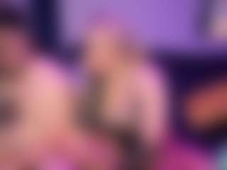 AshiaVossen's Live Sex Cam Show
