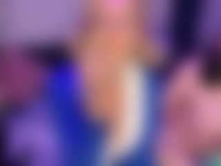 AshiaVossen's Live Sex Cam Show