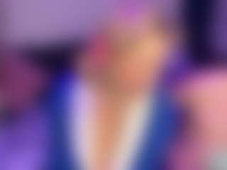 AshiaVossen's Live Sex Cam Show