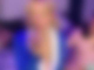 AshiaVossen's Live Sex Cam Show