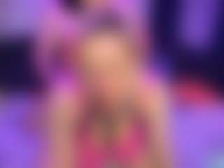 AshiaVossen's Live Sex Cam Show