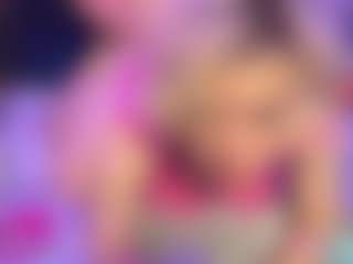 AshiaVossen's Live Sex Cam Show