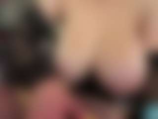Live cam show with AshiaVossen - Amateur on AdultVida.com