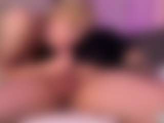 AshiaVossen's Live Sex Cam Show
