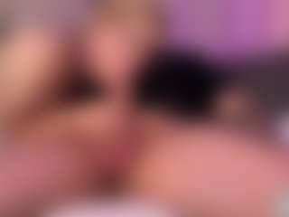 AshiaVossen's Live Sex Cam Show