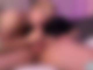 AshiaVossen's Live Sex Cam Show